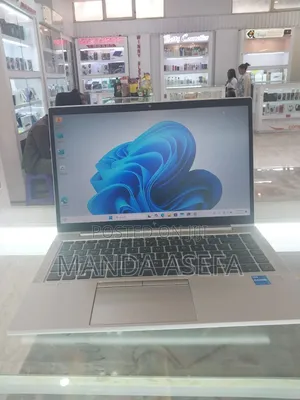 New Laptop HP EliteBook 840 G8 16GB Intel Core I5 SSD 512GB