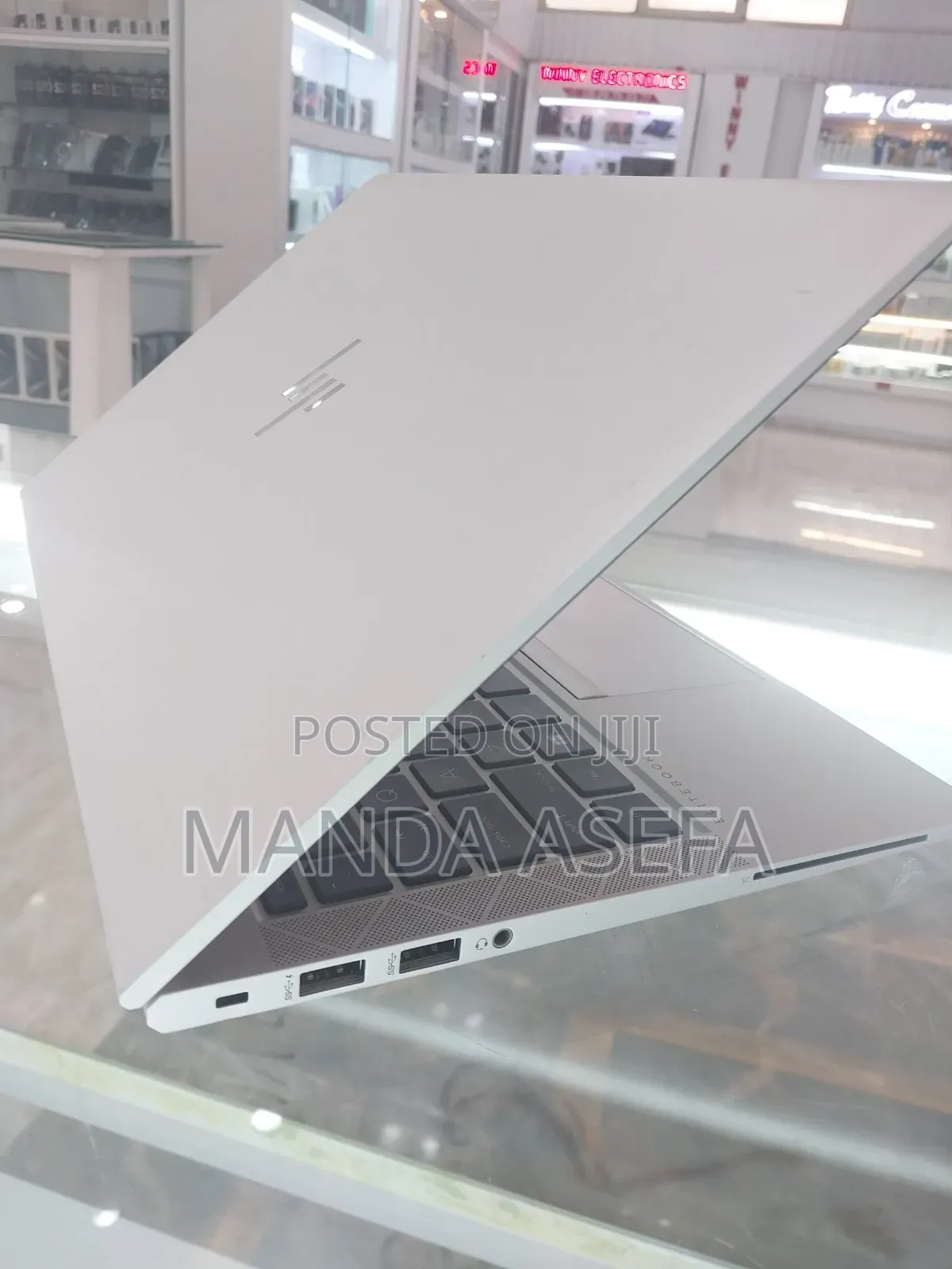 New Laptop HP EliteBook 840 G8 16GB Intel Core I5 SSD 512GB