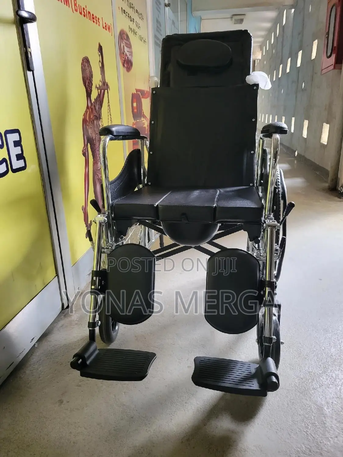 Wheelchair٤鈔toilet Convenient 2-Brake Wheelchairو凹wheelchair