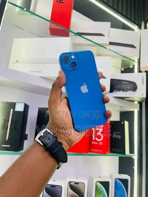 Photo - Apple iPhone 13 128 GB