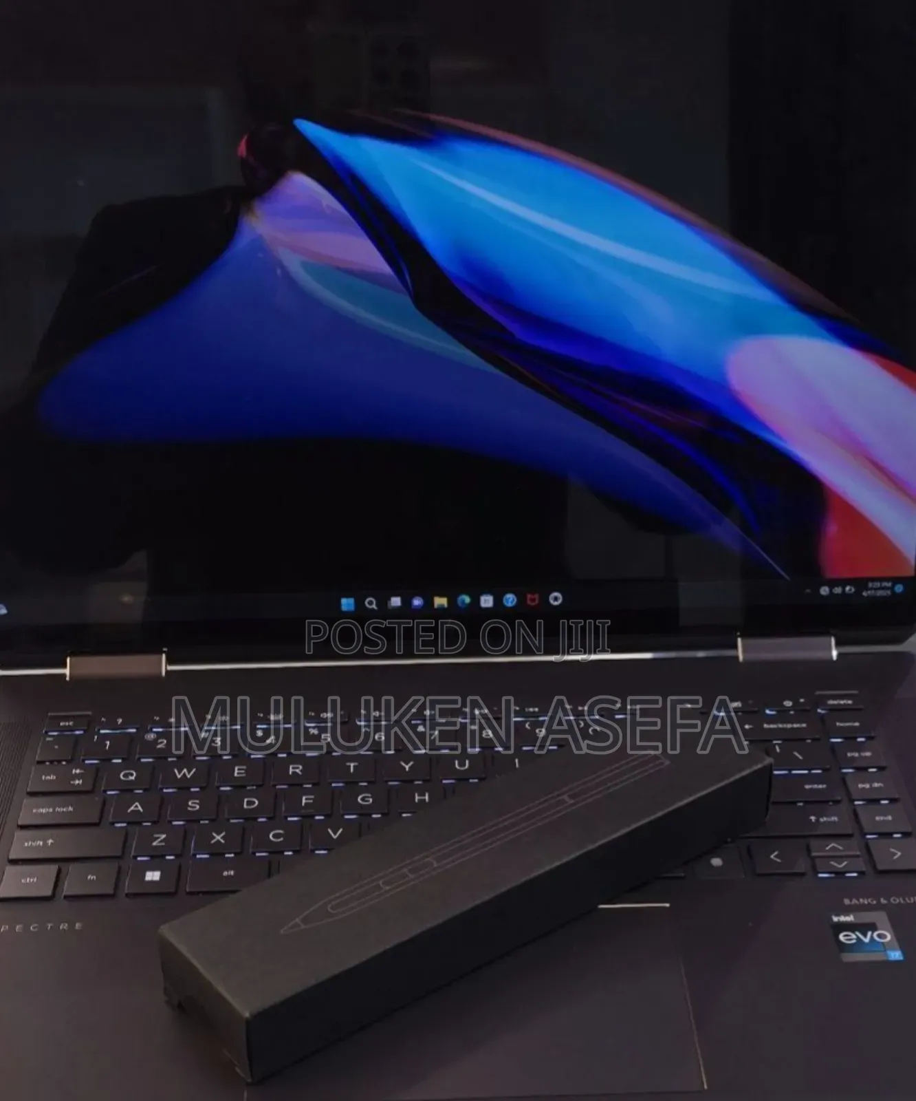 New Laptop HP Spectra 13 16GB Intel Core I7 SSD 1T