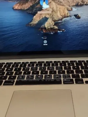 New Laptop Apple MacBook Pro 2011 8GB Intel Core I5 SSD 320GB