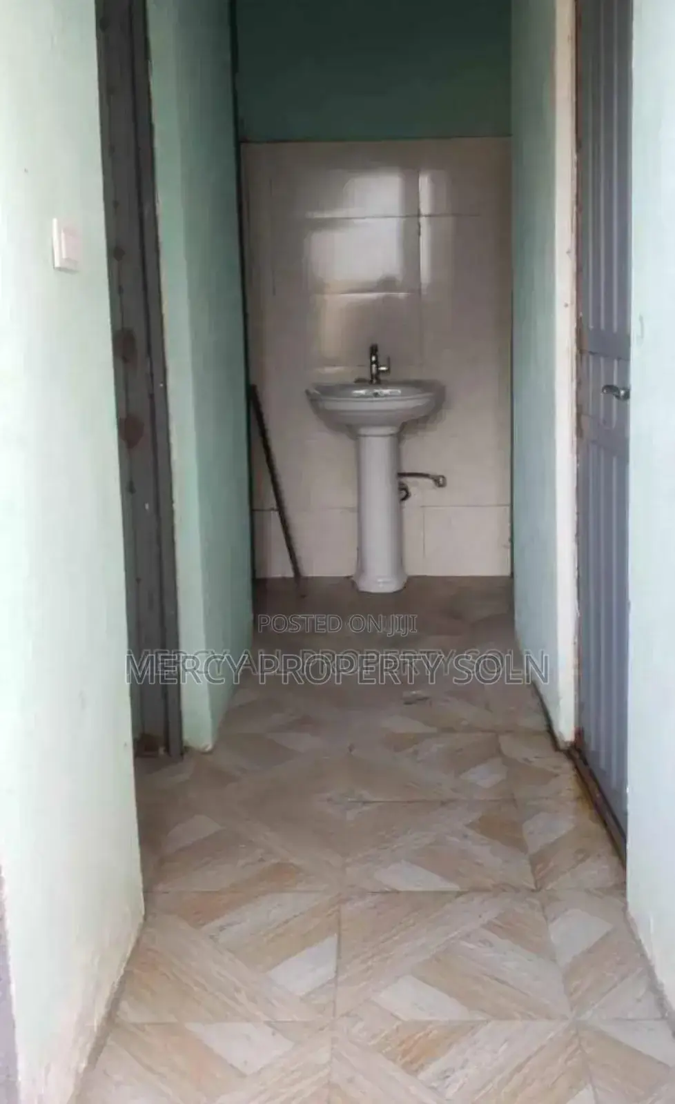 Warehouse Rent Ayat Aa || መጋዘን ኪራይ አያት||