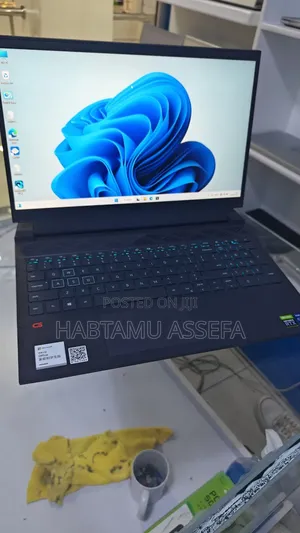 New Laptop Dell G15 5511 16GB Intel Core I7 SSD 512GB