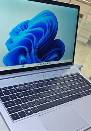 Photo - New Laptop HP Probook 11 EE G1 16GB Intel Core I7 SSD 1T
