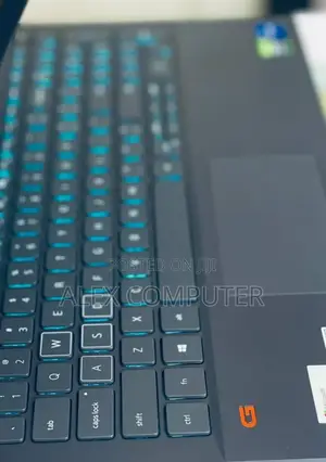 New Laptop Dell G15 5535 16GB Intel Core I7 SSD 512GB