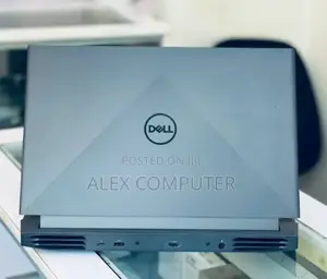 New Laptop Dell G15 5535 16GB Intel Core I7 SSD 512GB
