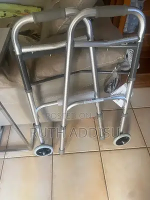 Photo - Walker當然walker與否walker在家walker和諧walker半年walker米蘭walker