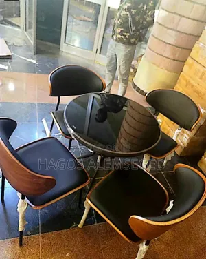Photo - Cafe and Restaurant Chairs and Tables