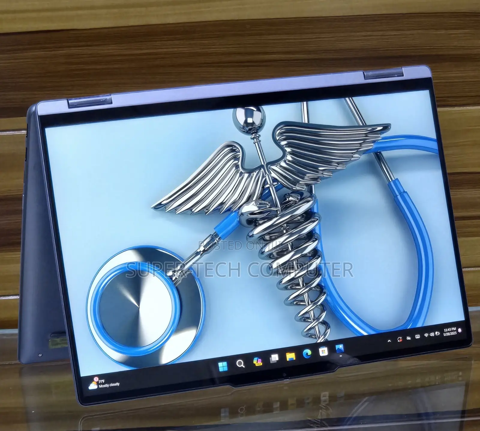 New Laptop Lenovo Yoga 7i 16GB Intel Core I7 SSD 512GB