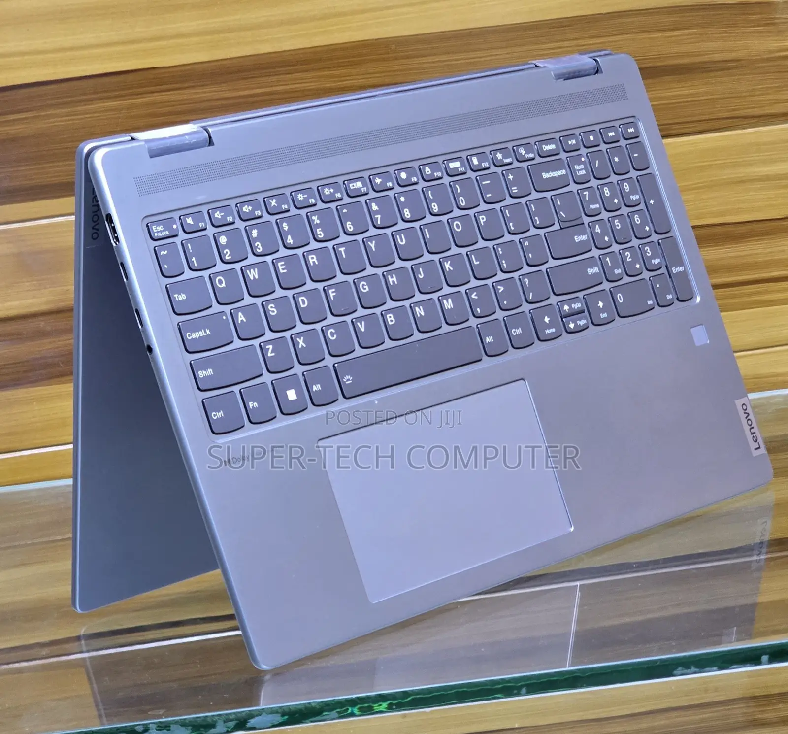 New Laptop Lenovo Yoga 7i 16GB Intel Core I7 SSD 512GB