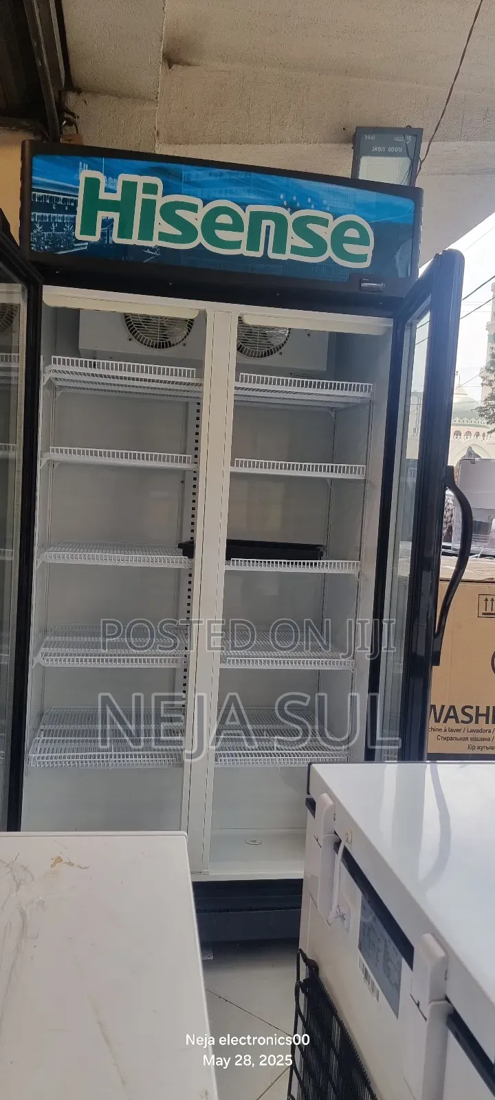 Hisense Showcase 758li for in Display Fridge Side by Deliver