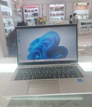 New Laptop HP EliteBook 840 G8 16GB Intel Core I5 SSD 512GB