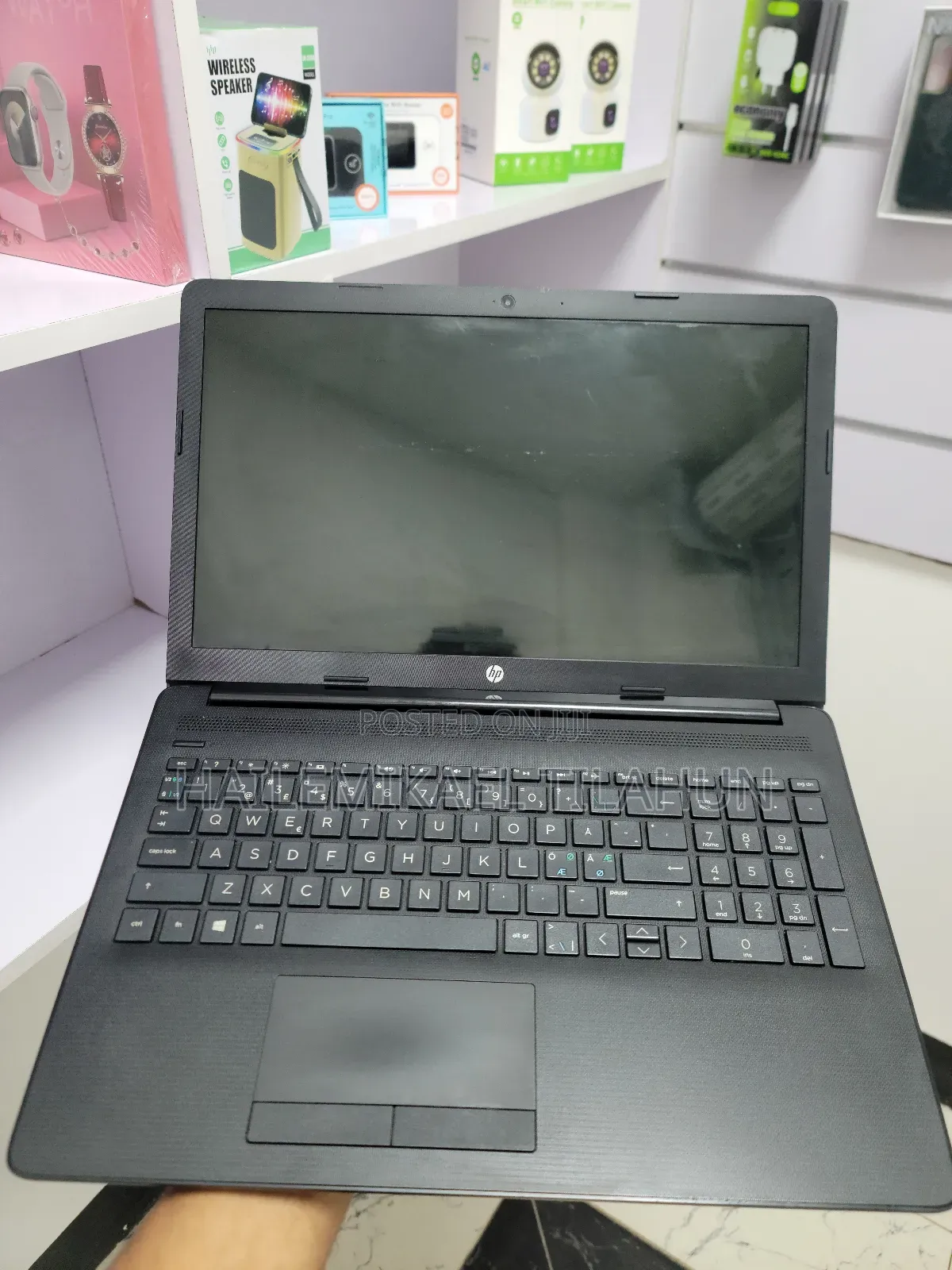 Laptop HP 15-Da2933nia 8GB Intel Core I3 SSD 256GB