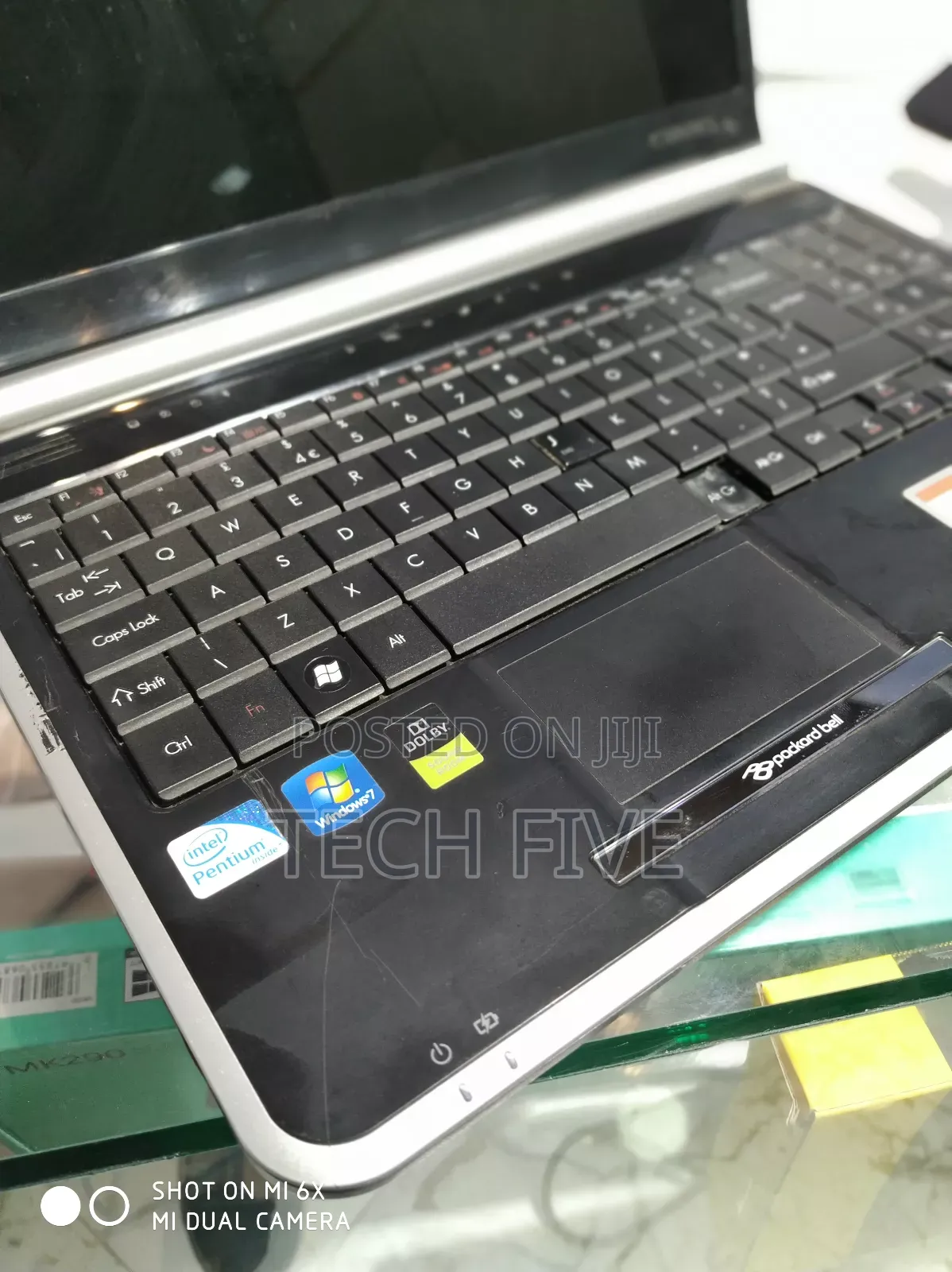 Laptop Packard Bell EasyNote LJ65 4GB Intel Pentium HDD 128GB
