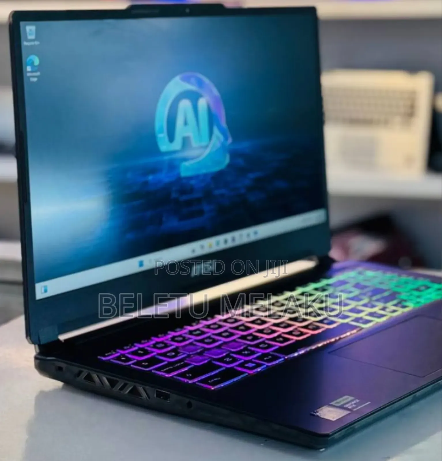 New Laptop MSI Cyborg 15 16GB Intel Core I7 SSD 512GB