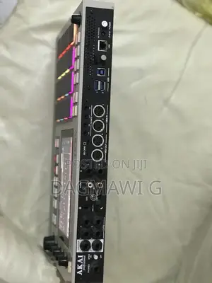 Akai Professional MPC Live Ii