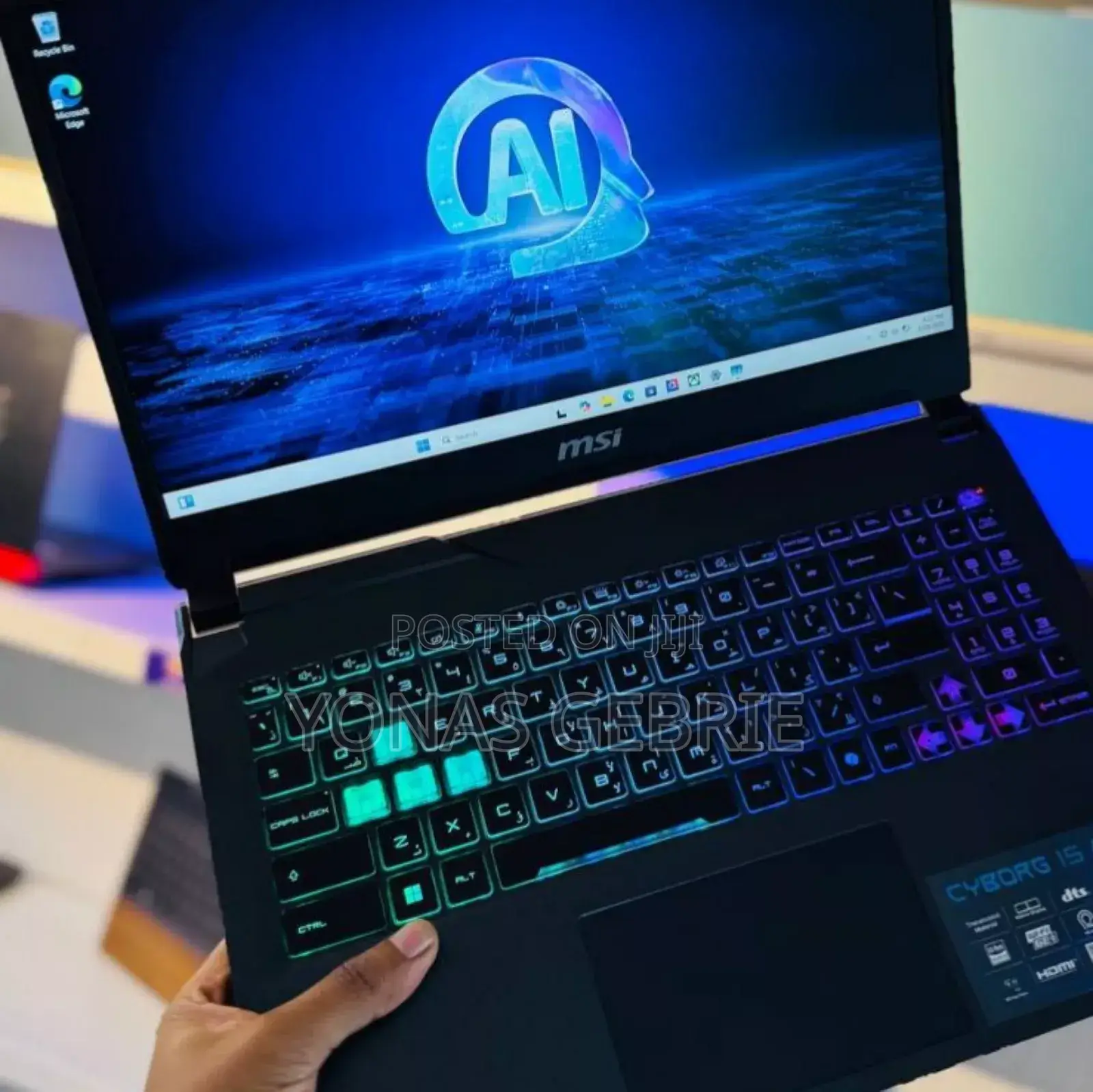 New Laptop MSI Cyborg 15 16GB Intel Core Ultra 7 SSD 512GB