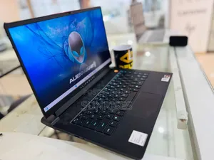 New Laptop Alienware M15 R3 16GB AMD Ryzen 7 SSD 512GB