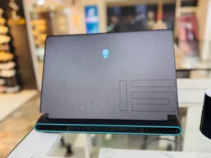 New Laptop Alienware M15 R3 16GB AMD Ryzen 7 SSD 512GB