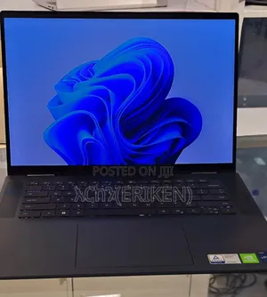 New Laptop Dell Inspiron 16 7630 16GB Intel Core I7 SSD 512GB