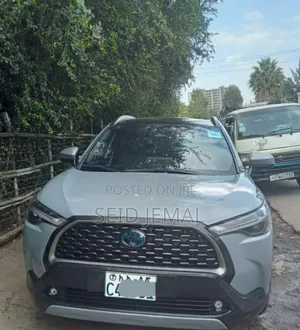 Toyota Corolla Cross Hybrid 2023 Gray