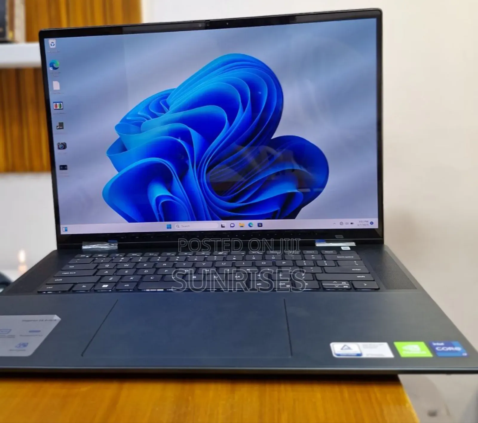 New Laptop Dell Inspiron 15 16GB Intel Core I7 SSD 1T