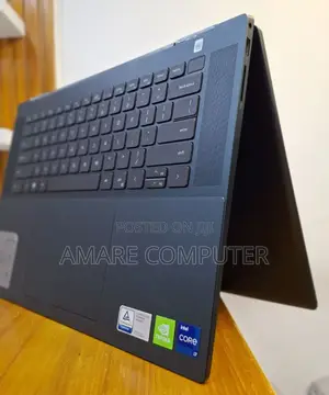 New Laptop Dell Inspiron 16 5620 16GB Intel Core I7 SSD 1T