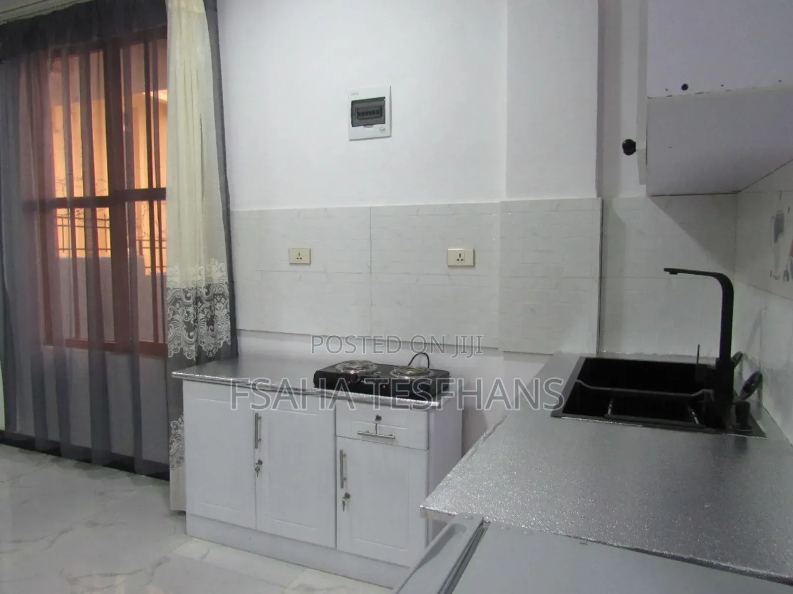 Furnished 1bdrm Apartment in Apartments, Yeka for rent
