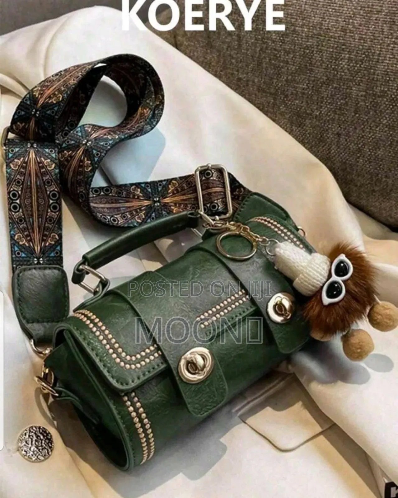 Shein | Vintage Cylindrical Handbag  
Bohemia Style