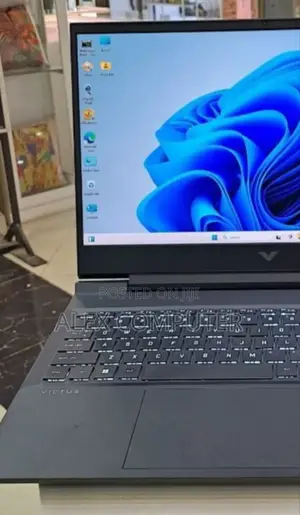 New Laptop HP Victus 16 16GB Intel Core I7 SSD 512GB