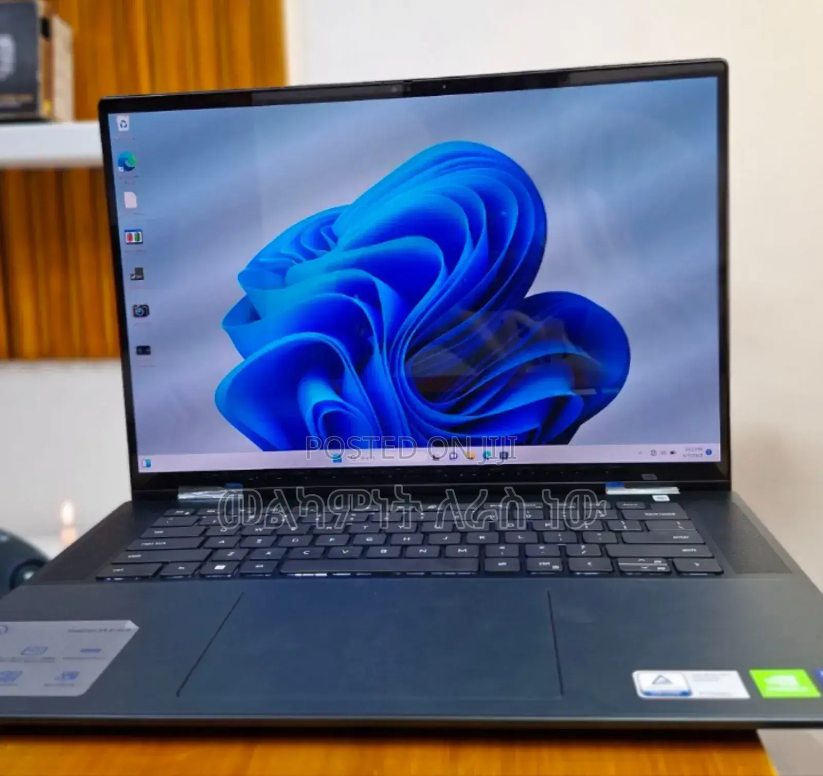 New Laptop Dell Inspiron 16 5620 16GB Intel Core I7 SSD 1T