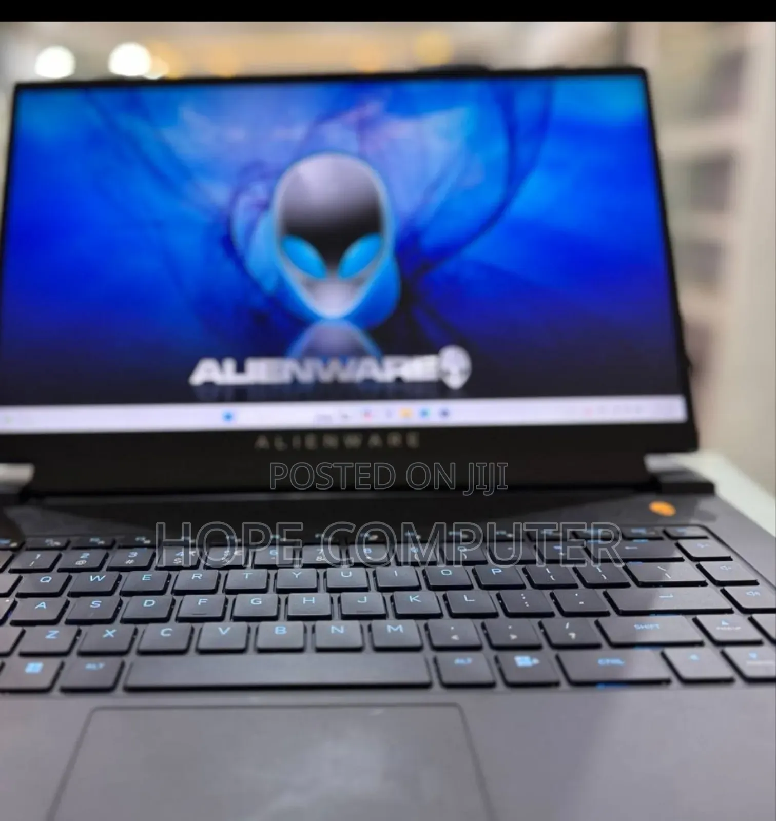 New Laptop Alienware M15 R3 16GB AMD Ryzen 7 SSD 512GB