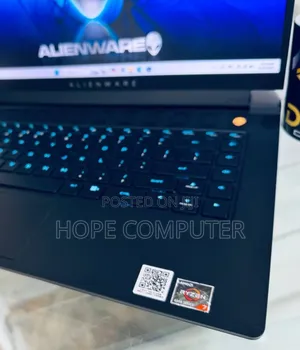 New Laptop Alienware M15 R3 16GB AMD Ryzen 7 SSD 512GB