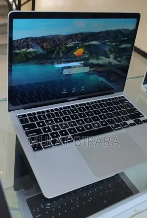 New Laptop Apple MacBook Air 2020 M1 8GB Intel Core I3 SSD 256GB