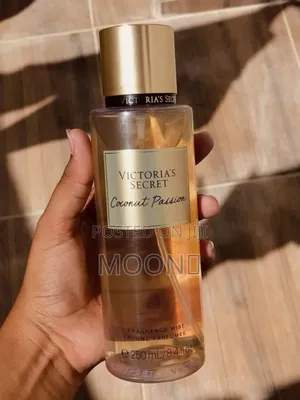 Photo - Victoria Secret Coconut Passion