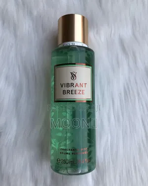 Victoria Secret Vibrant Breeze 