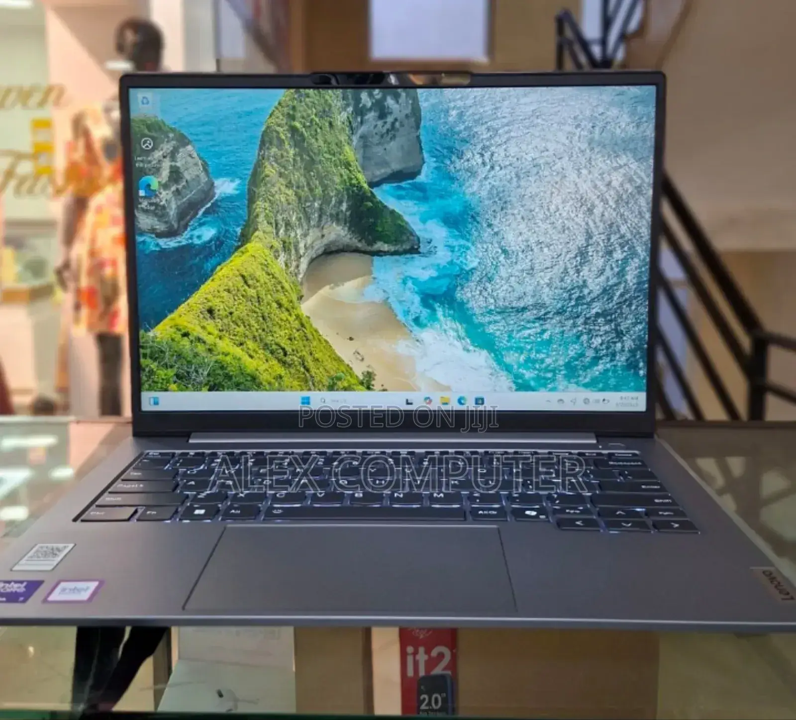 New Laptop Lenovo Thinkbook 14 16GB Intel Core Ultra 7 SSD 512GB