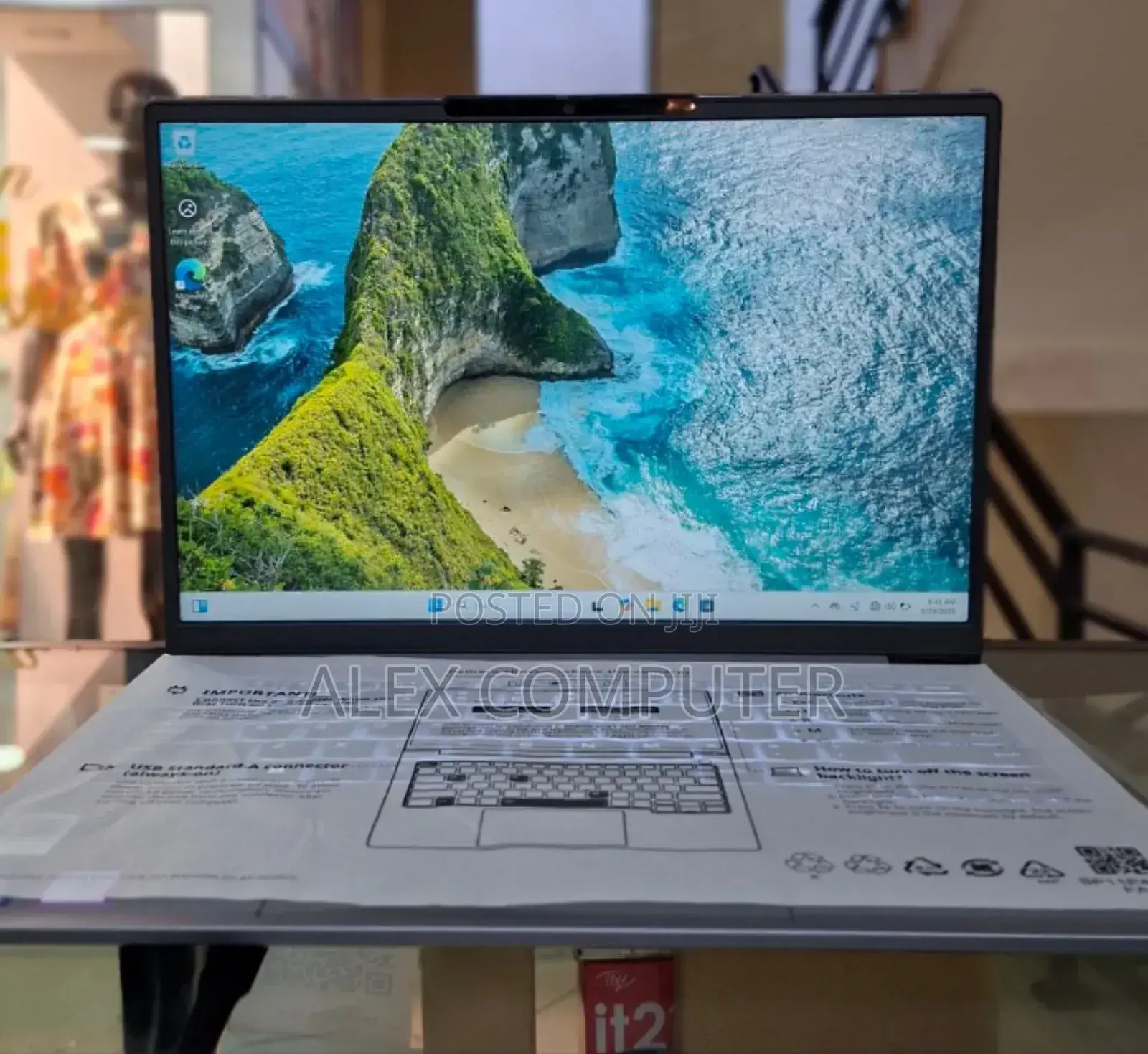 New Laptop Lenovo Thinkbook 14 16GB Intel Core Ultra 7 SSD 512GB