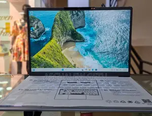 New Laptop Lenovo Thinkbook 14 16GB Intel Core Ultra 7 SSD 512GB