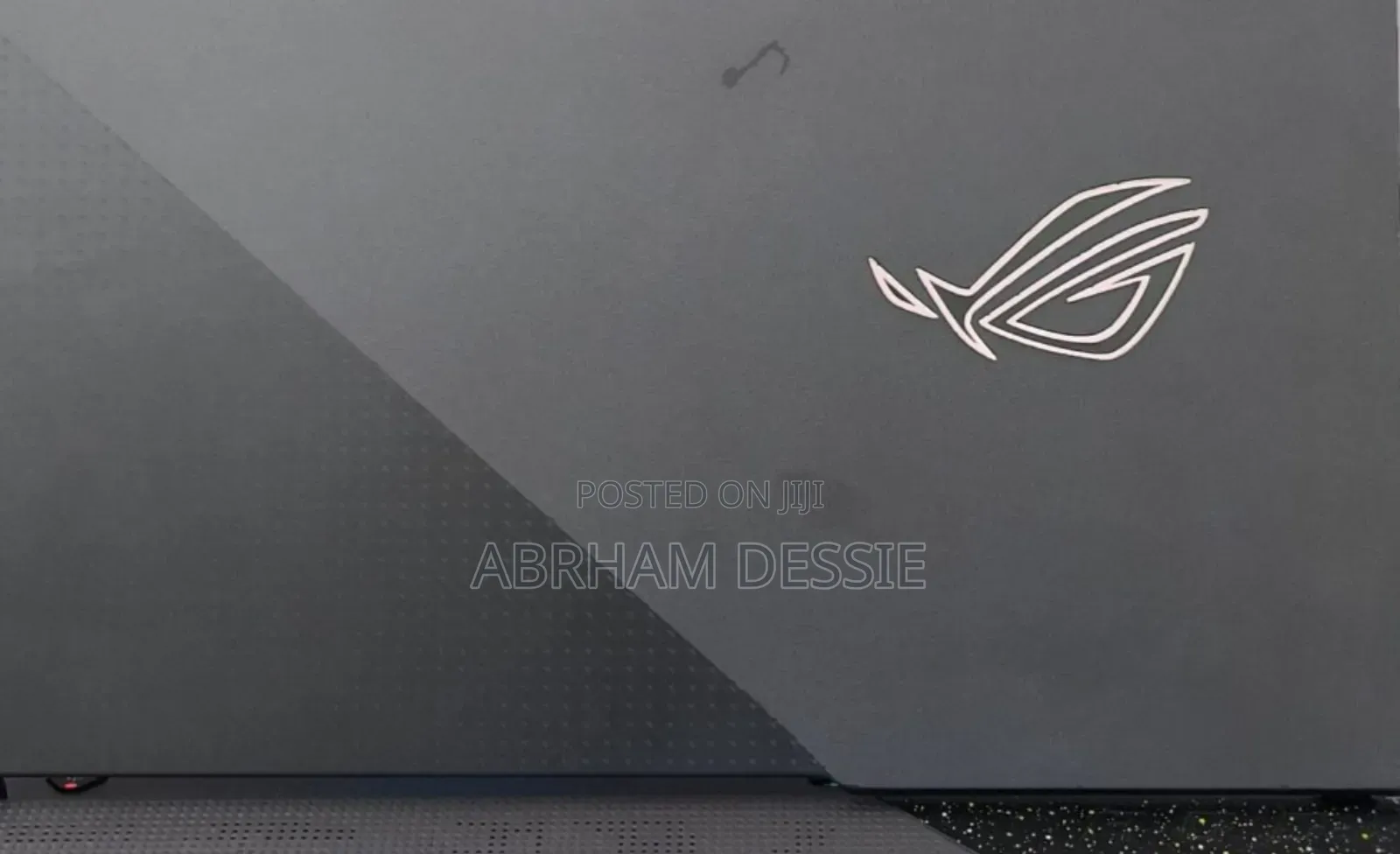 New Laptop Asus ROG Strix G17 8GB Intel Core Ultra 9 SSD 512GB