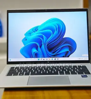 New Laptop HP EliteBook 840 10 16GB Intel Core I7 SSD 512GB