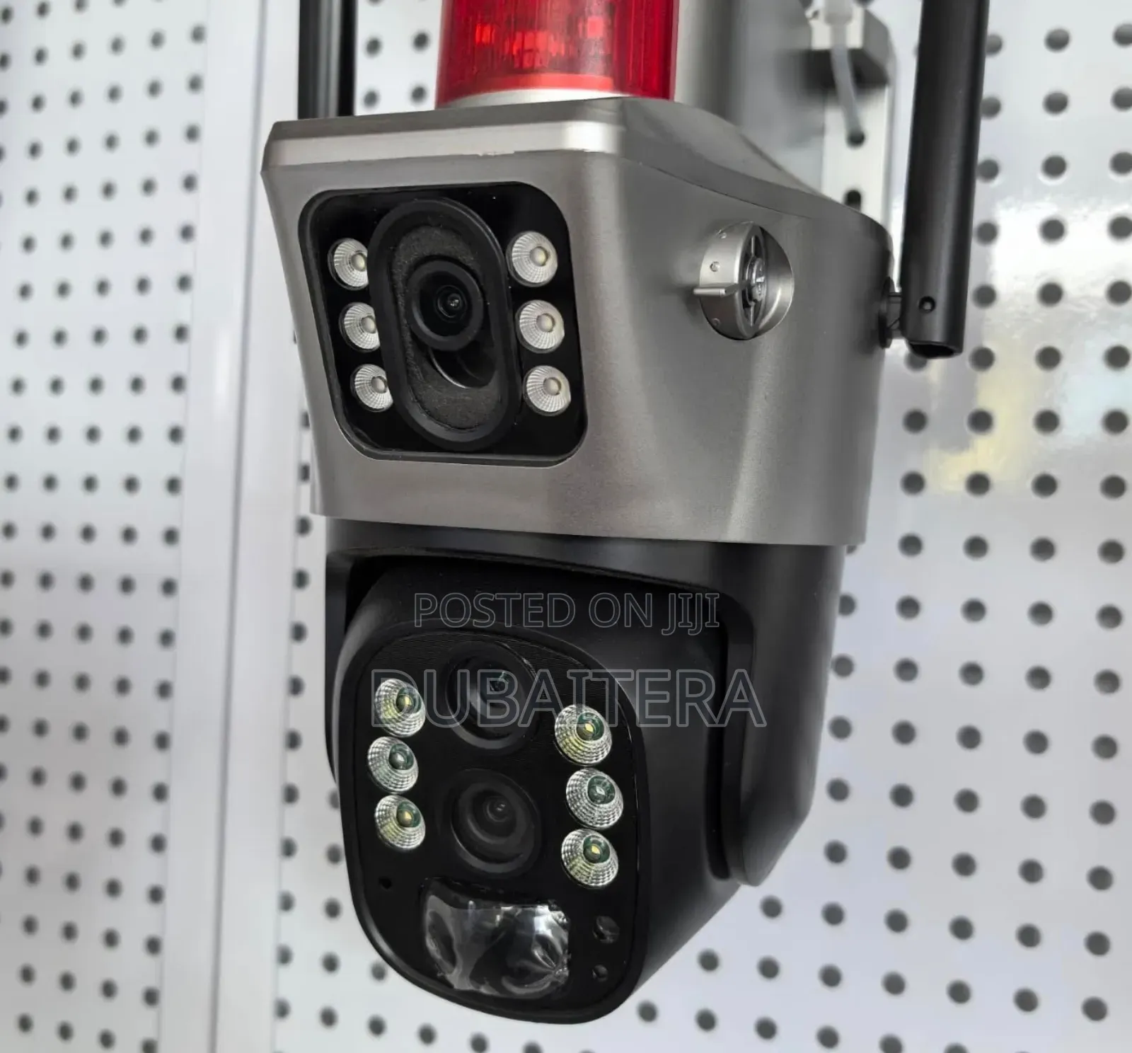 ሲም ካርድ የሚቀበል Solar የሆነ Dual Lens PTZ Camera