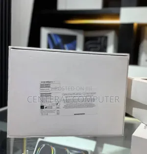 New Laptop Apple MacBook Pro M1 16GB Apple M1 Pro SSD 512GB