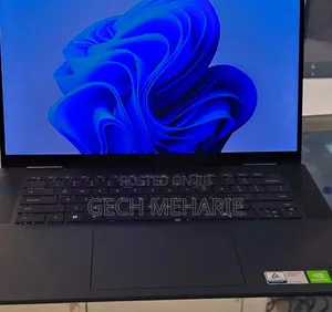 New Laptop Dell Inspiron 15 16GB Intel Core I7 SSD 1T