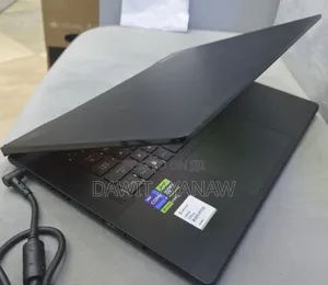 New Laptop Asus ROG Zephyrus G15 16GB Intel Core I9 SSD 1T