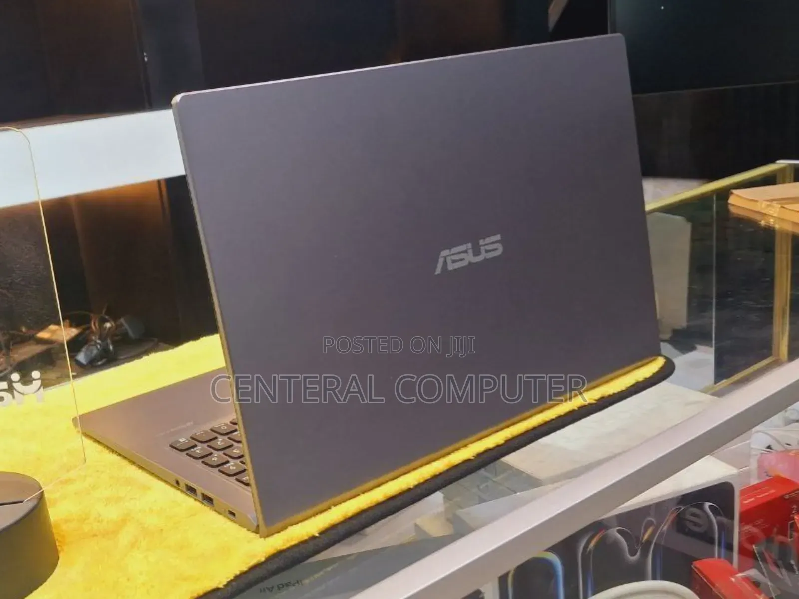 New Laptop Asus VivoBook Flip 12 TP203NA 8GB Intel Core I7 SSD 512GB