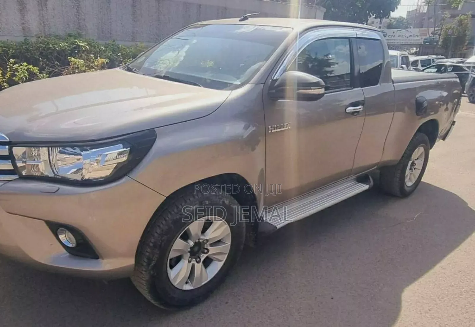 Toyota Hilux 2018 Gray