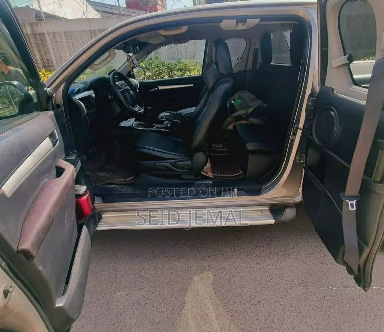 Toyota Hilux 2018 Gray