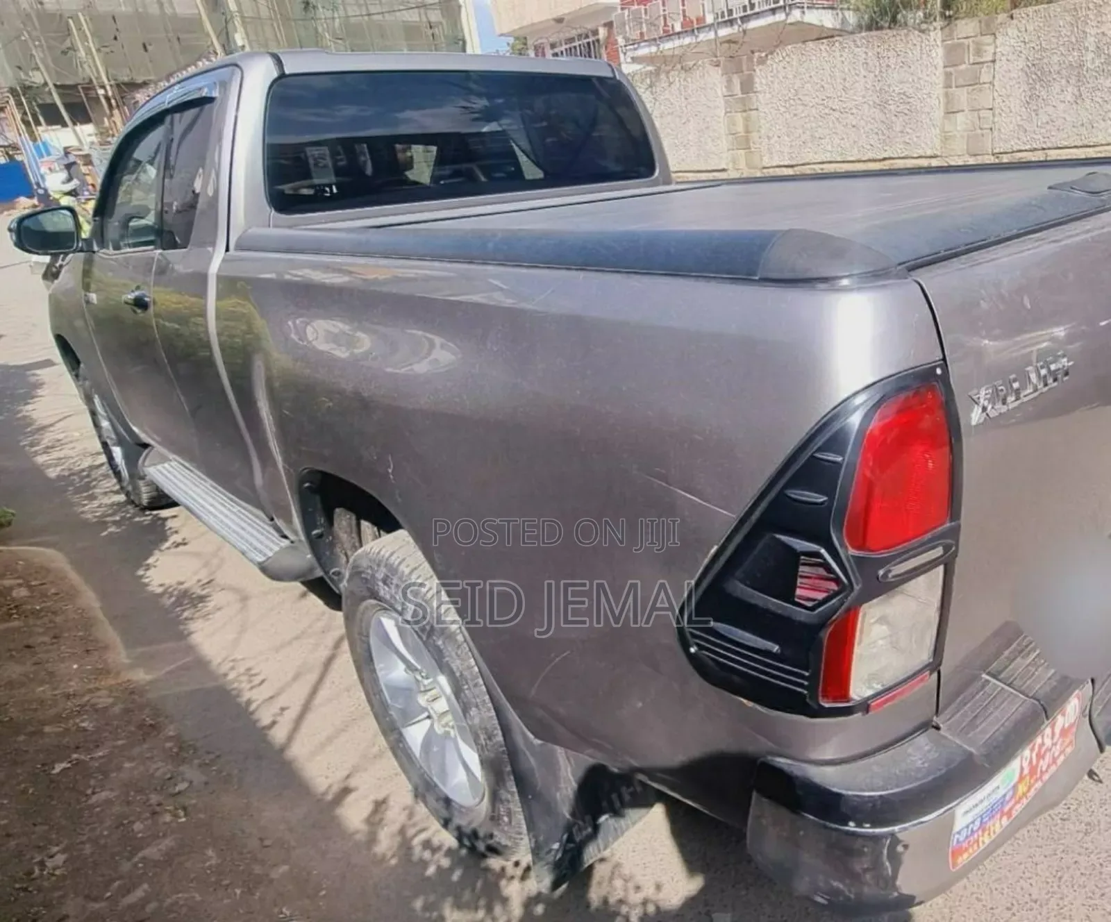 Toyota Hilux 2018 Gray